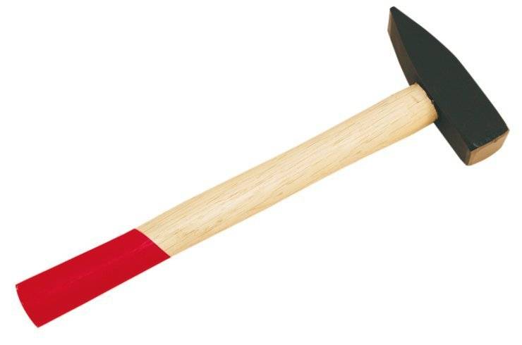 Młotek    ślusarski  0,5 kg.  JUCO