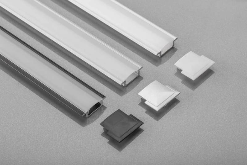 GLAX profil wpuszczany biały 2m