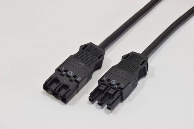 Przewód Luxura X-Sense // CONNECTOR 3 POLE M+F + CABLE BLACK 1,5M art. 21844