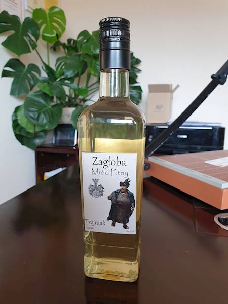 Miód Pitny Wino z miodu Trójniak 