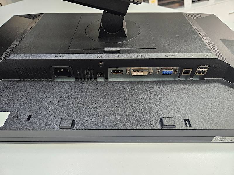 MONITOR DELL P2210 DVI DP 