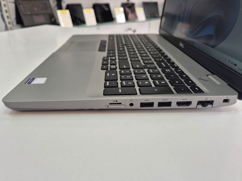 Laptop Dell Latitude 5510 Intel i5 Pamięć 16gb Dysk 256gb ssd Windows Gwarancja