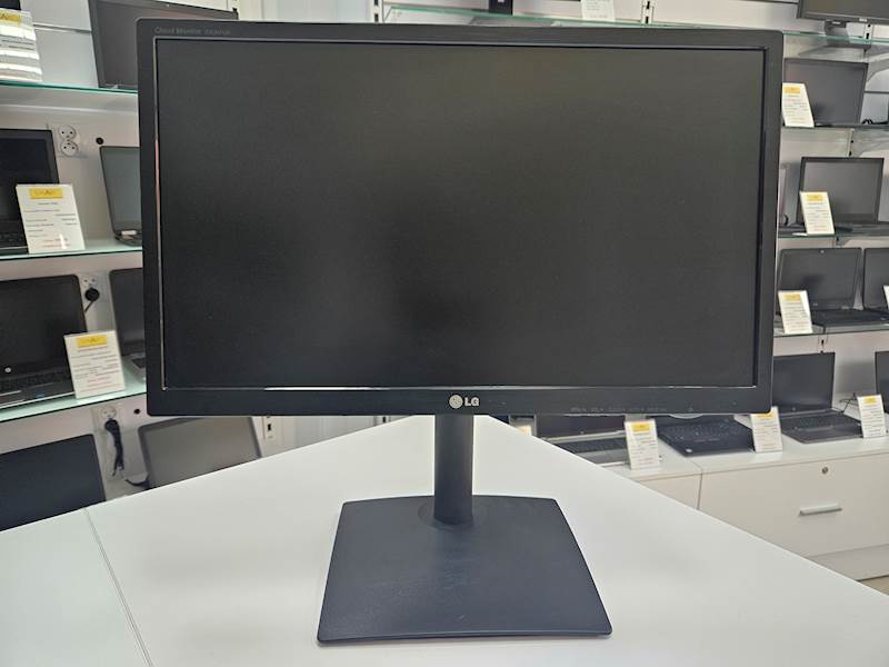 Monitor LG 23CAV42K-B