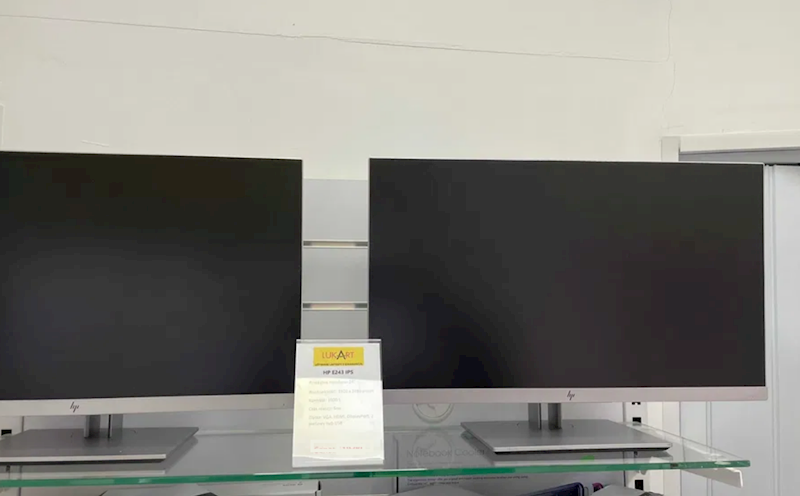 LCD HP E243