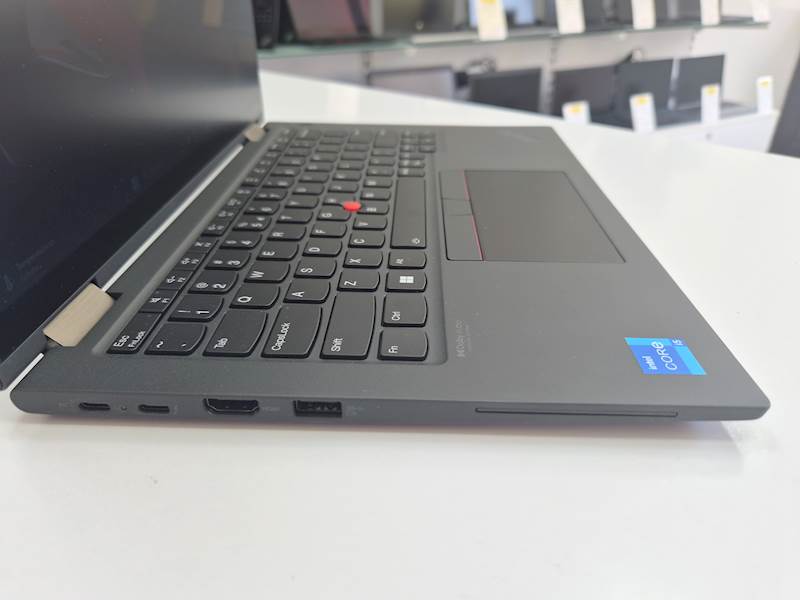 Dotykowy Laptop Lenovo ThinkPad X13 Yoga Gen2 i5 - 1135G7 | 16GB 256GB NVME | 13,3" 1920 x 1200 | Windows 11 Pro