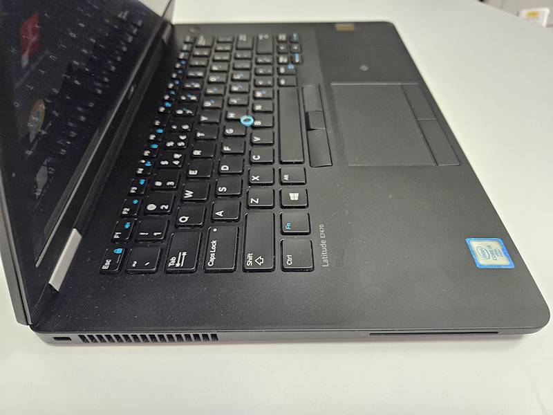 Laptop Dell Latitude E7470 Intel i5 Pamięć 16gb Dysk 256gb SSD Windows Gwarancja