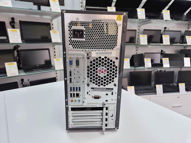 Komputer Lenovo M93 Tower Intel i7 Pamięć 8gb Dysk 240gb SSD Windows Gwarancja Gwarancja