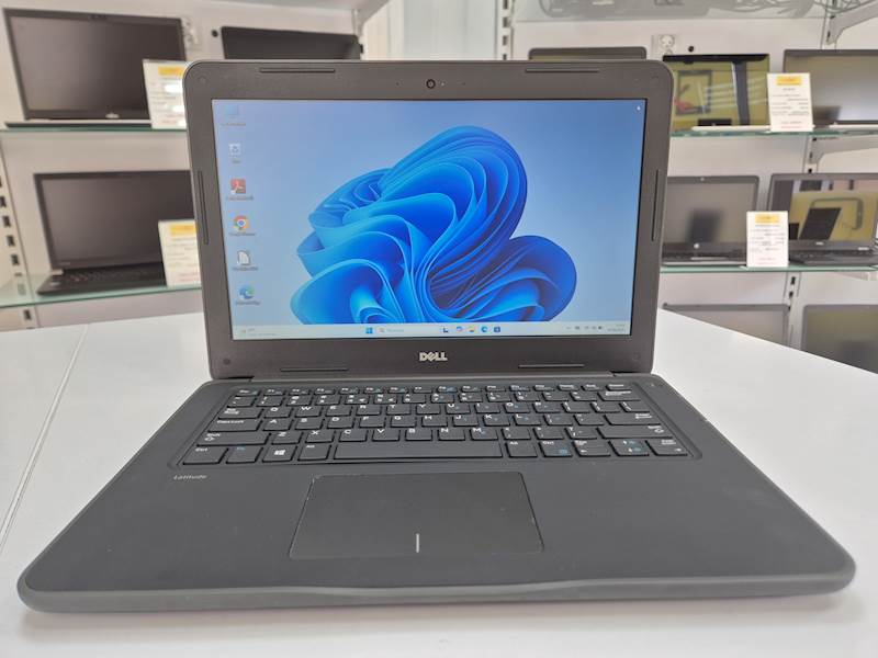 Laptop Dell Latitude 3380 Intel i5 Pamięć 16gb 240gb ssd Wndows Gwarancja
