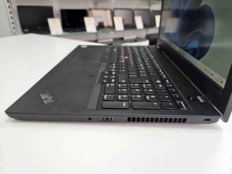 Laptop Lenovo L590 Intel i5 Pamięć 16gb Dysk 480gb ssd Windows Gwarancja