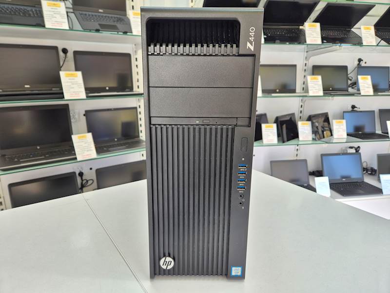 Komputer Hp Workstation Z440 Intel Xeon Pamięć 16gb Dysk480 gb ssd + 1tb hdd Windows Gwarancja