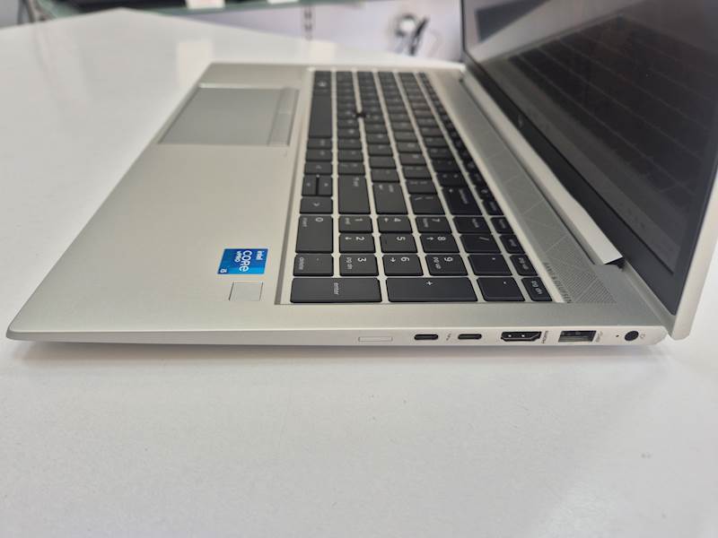 Laptop HP Elitebook 850 G8 Dotyk Intel i5 Pamięć 16gb Dysk 480gb ssd Windows Gwarancja