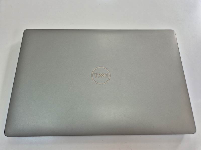 Laptop Dell Latitude 5510 Intel i5 Pamięć 16gb Dysk 256gb ssd Windows Gwarancja