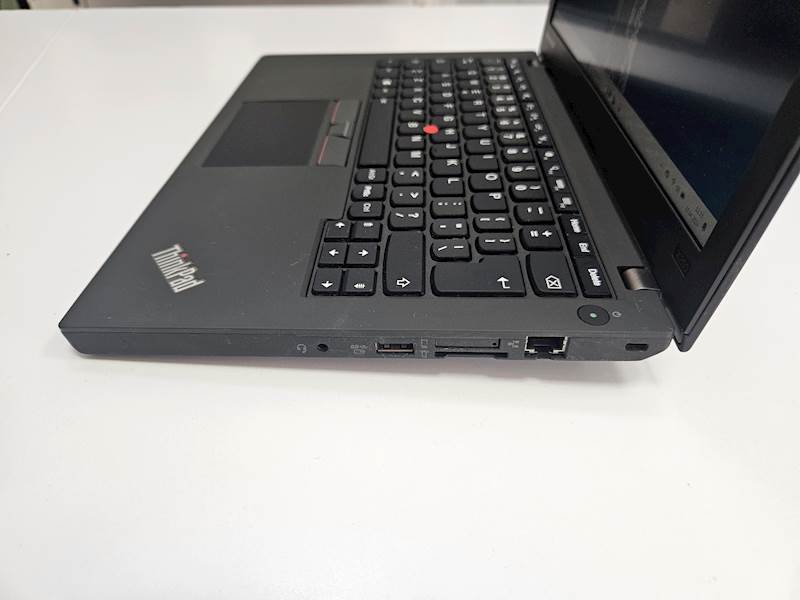 Laptop Lenovo X250 Intel i5 Pamięć 8gb Dysk 240gg SSD Windows Gwarancja