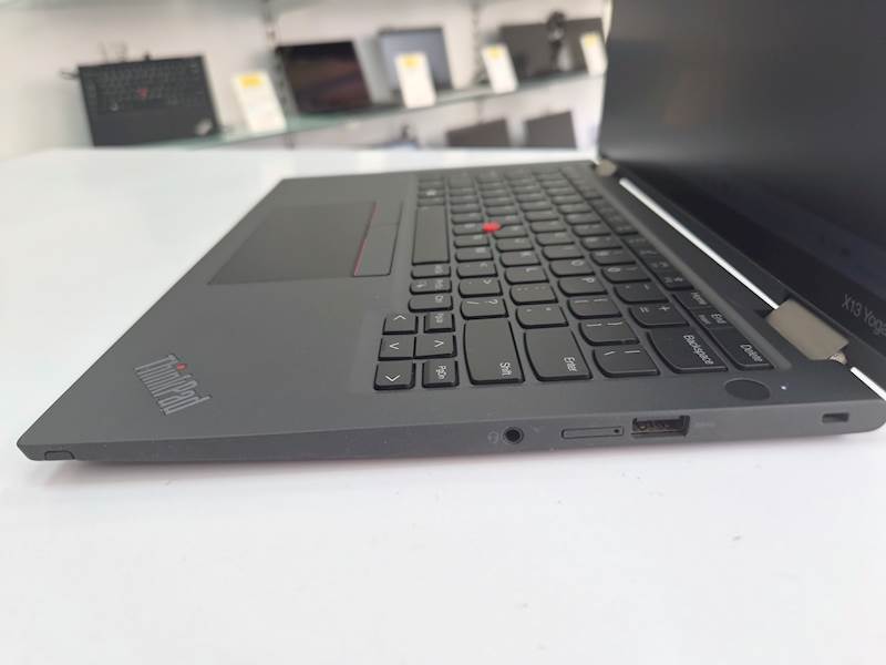 Dotykowy Laptop Lenovo ThinkPad X13 Yoga Gen2 i5 - 1135G7 | 16GB 500GB NVME LTE rysik 13,3" 1920 x 1200 | Windows 11