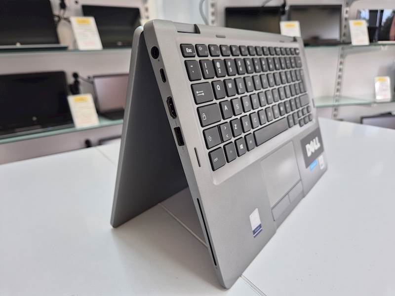Laptop Dell 5310 2 in 1 Intel i5 Pamięć 16gb Dysk 480gb ssd Windows Gwarancja