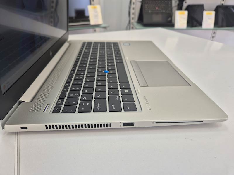 Laptop HP Elitebook 850 G6 Dotyk Intel i5 Pamięć 16gb Dysk 256gb ssd Windows Gwarancja