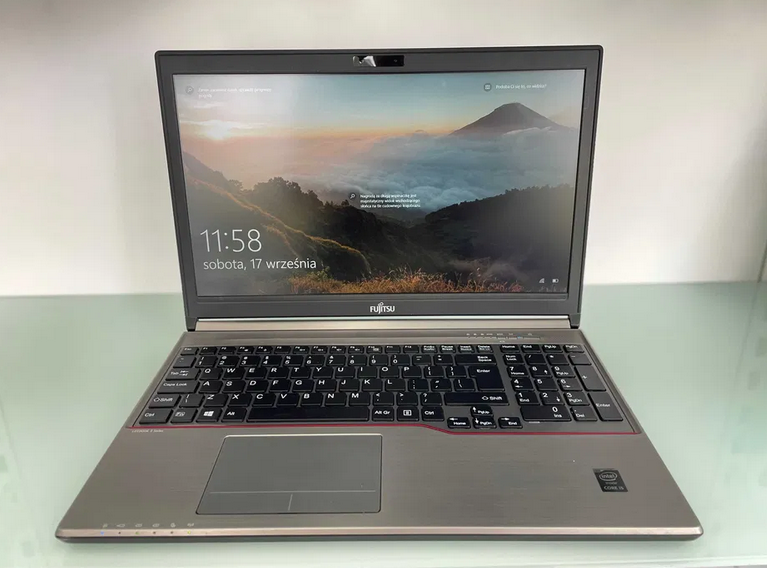 Laptop Fujitsu E756 Intel i5 Pamięc 8gb Dysk 240gb ssd Windows Gwarancja