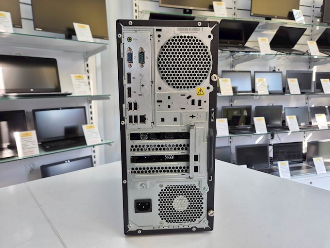 Komputer Lenovo M920T Intel i5 Pamięć 32gb Dysk 256gb ssd Windows Gwarancja