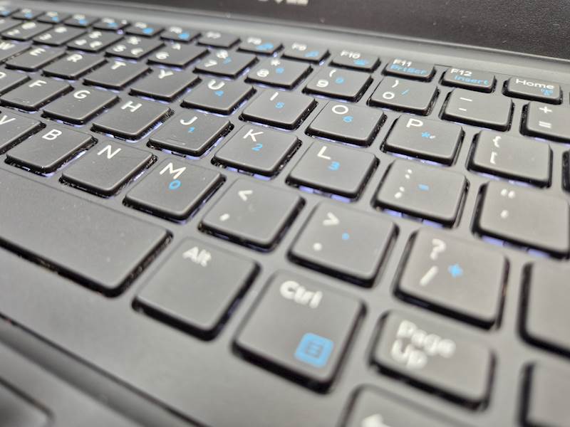 Laptop Dell Latitude 5290 Intel i5 Pamięć 8gb Dysk 256gb ssd Windows Gwarancja