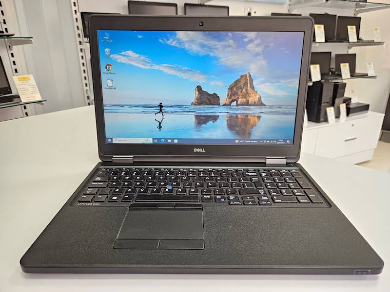 Laptop Dell E5550 Intel i5 Pamięć 8gb Dysk 480gb Widnows Gwarancja
