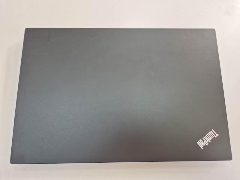 Laptop Lenovo ThinkPad E15 Intel i5 Pamięć 16gb Dysk 480gb ssd Windows Gwarancja