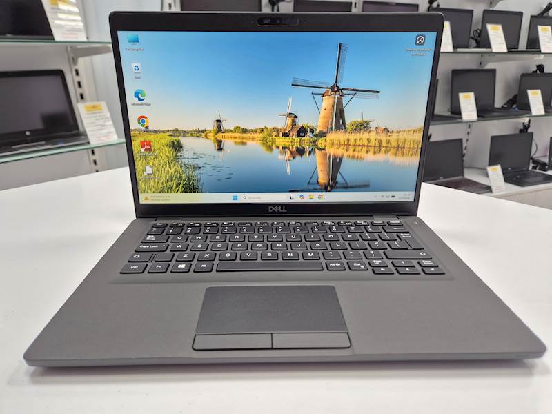 Laptop Dell Latitude 5400 Intel i5 Pamięć 16gb Dysk 256gb ssd Windows Gwarancja