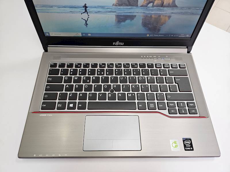 Laptop Fujitsu E744 Intel i5 Pamięć 8gb Dysk 120gb ssd Windows Gwarancja