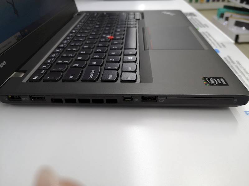 Laptop Lenovo T440s Intel i5 Pamęć 8GB Dysk 240gb SSD Windows Gwarancja