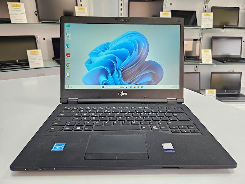 Laptop Fujitsu Lifebook E449 Intel i3 Pamięć 8gb Dysk 256gb ssd Windows Gwarancja