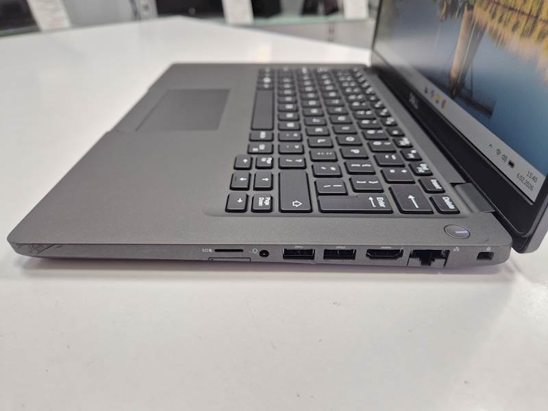 Laptop Dell Latitude 5400 Intel i5 Pamięć 16gb Dysk 256gb ssd Windows Gwarancja