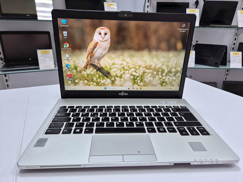 Laptop Fujitsu S935 Intel i5 Pamięć 8gb Dysk 240gb ssd Windows Gwarancja