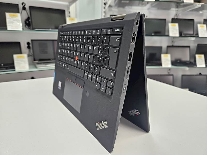 Laptop Lenovo Yoga X380 Intel i5 Pamięc 8gb Dysk 256gb ssd Windows Gwarancja