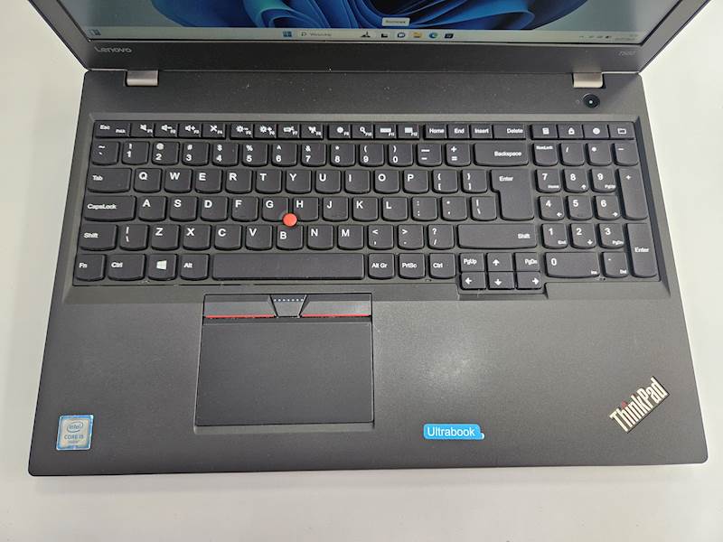 Laptop Lenovo T560 Intel i5 Pamięć 16gb Dysk 256gb ssd Windows Gwarancja