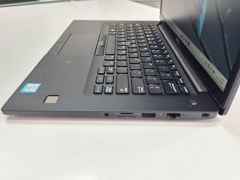 Laptop Dell Latitude 7490 i7 - 8650U | 16GB 256GB SSD | 14" 1920 x 1080 | Windows 11 Gwarancja