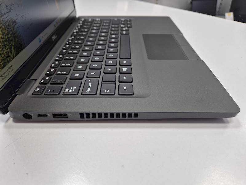 Laptop Dell Latitude 5400 Intel i5 Pamięć 16gb Dysk 256gb ssd Windows Gwarancja