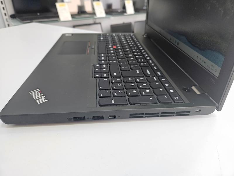 Laptop Lenovo T550 Intel i5 Pamięć 8gb Dysk 240gb ssd Windows Gwarancja