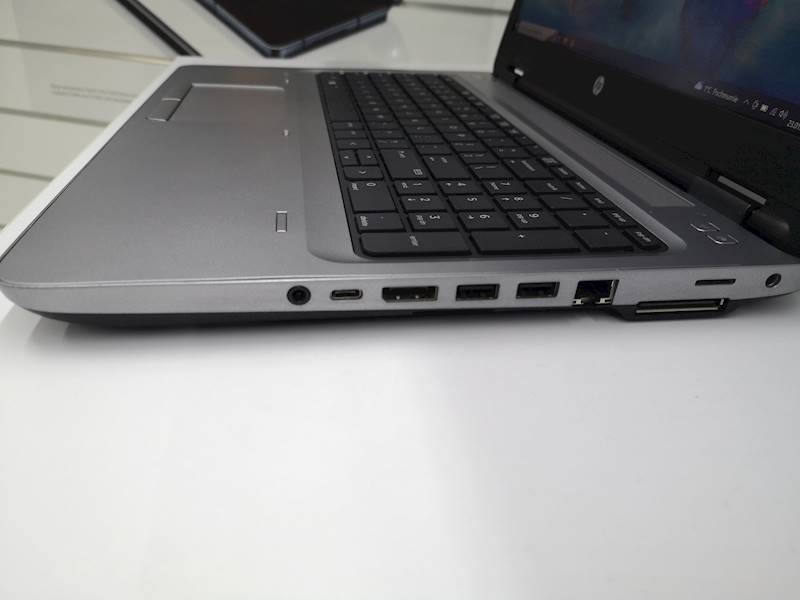 Laptop HP 650 Intel i3 Pamięć 8gb Dysk 240gb SSD Windows Gwarancja