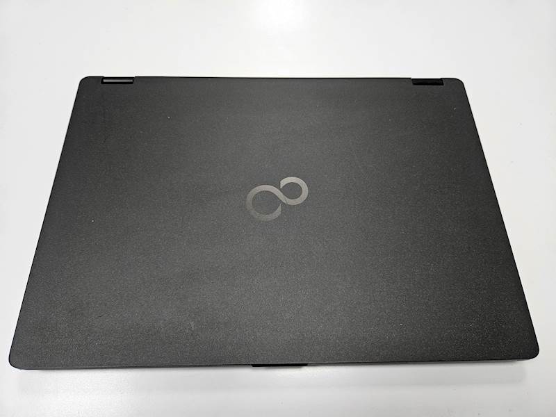 Laptop Fujitsu U747 Intel i5 Pamięć 16gb Dysk 256g ssd Windows Gwarancja