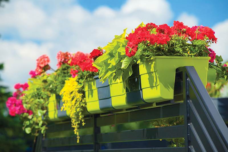 Donica skrzynka balustradowa fala 30 biała