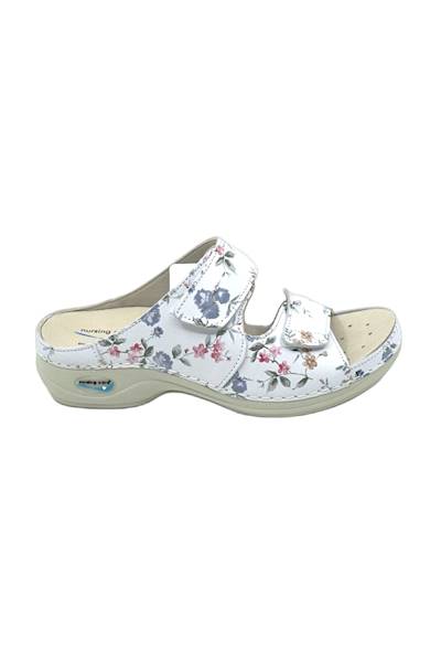 Klapki NURSING CARE Viena  NU-WG8F1 biały Flowers