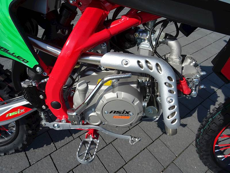 CROSS ASIX DT 140CC E-START 19/16 • Kolor: Czerwono/zielony