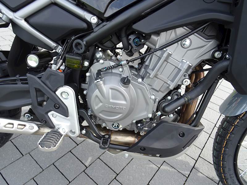 MOTOCYKL CFMOTO MT450 GREY