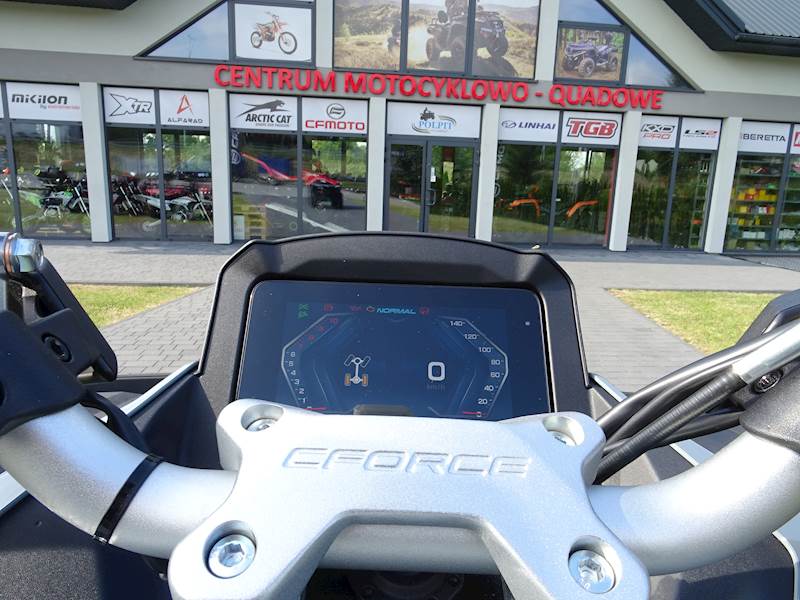 CFMOTO CFORCE 850 EPS TOURING CF800ATR-5, ciągnik TB