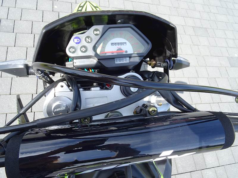 CROSS ASIX DEFENDER 250cc 21/18" CZARNO-ZIELONY