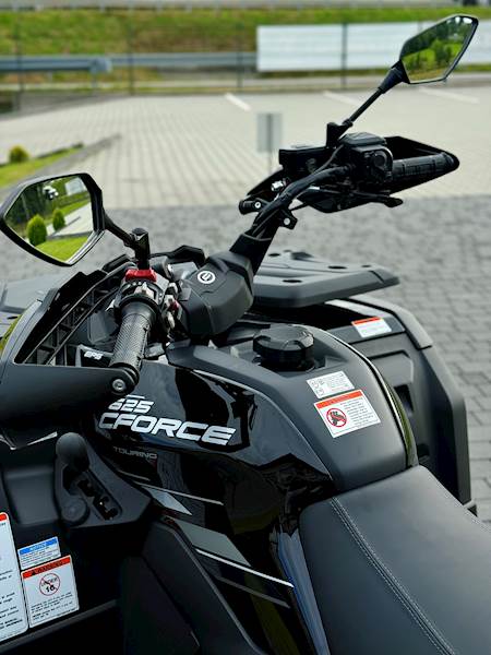 CFMOTO CFORCE 625L TOURING EPS BLACK