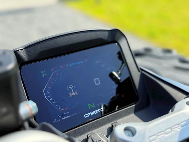 CFMOTO CFORCE 850 EPS TOURING CF800ATR-5, ciągnik TB
