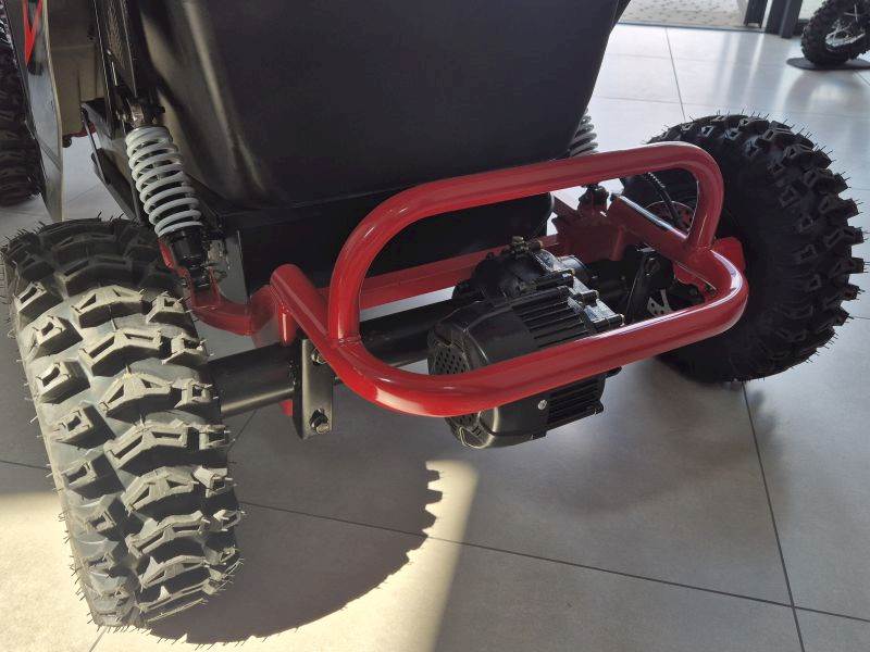 MINI E-UTV XTR 1000W • Pojemność: 1000W • Kolor: Czarno/czerwony