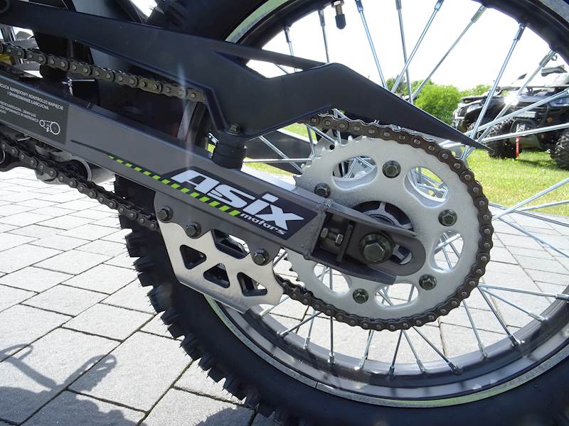 CROSS ASIX DEFENDER 250cc 21/18" CZARNO-ZIELONY