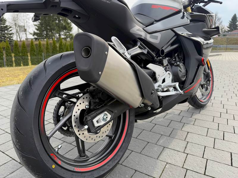 MOTOCYKL CFMOTO SR 450 BLACK