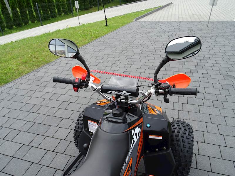 QUAD ASIX MUDDY A2 110 7 1+1 • Kolor: Czarno/pomarańczowy